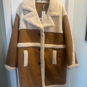NWT!! Blank NYC Cream and Tan Teddy Jacket